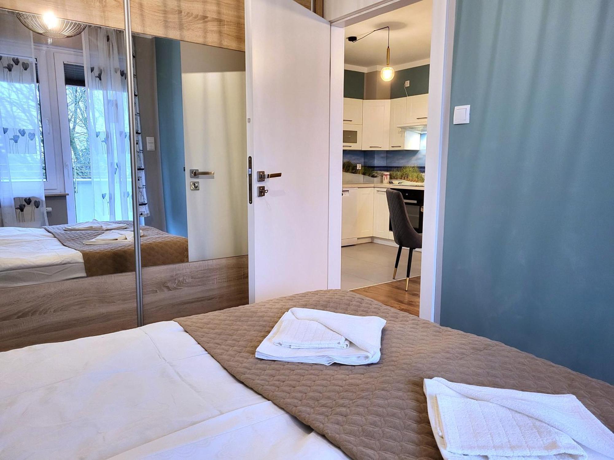Miodowy Dom Exspanse Apartament 2 Lub 3 Pokoje Z Tarasem I Parkingiem Kołobrzeg Extérieur photo