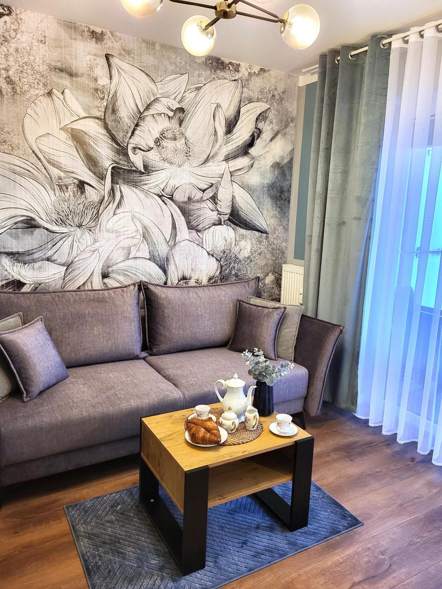 Miodowy Dom Exspanse Apartament 2 Lub 3 Pokoje Z Tarasem I Parkingiem Kołobrzeg Extérieur photo